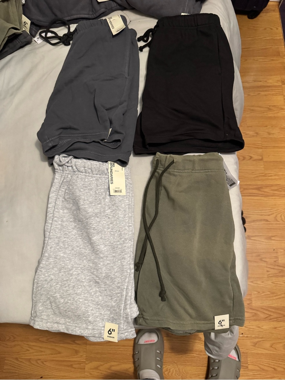 Men’s shorts 4 bundle XS